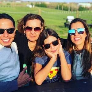 Meet your Posher, Lydia